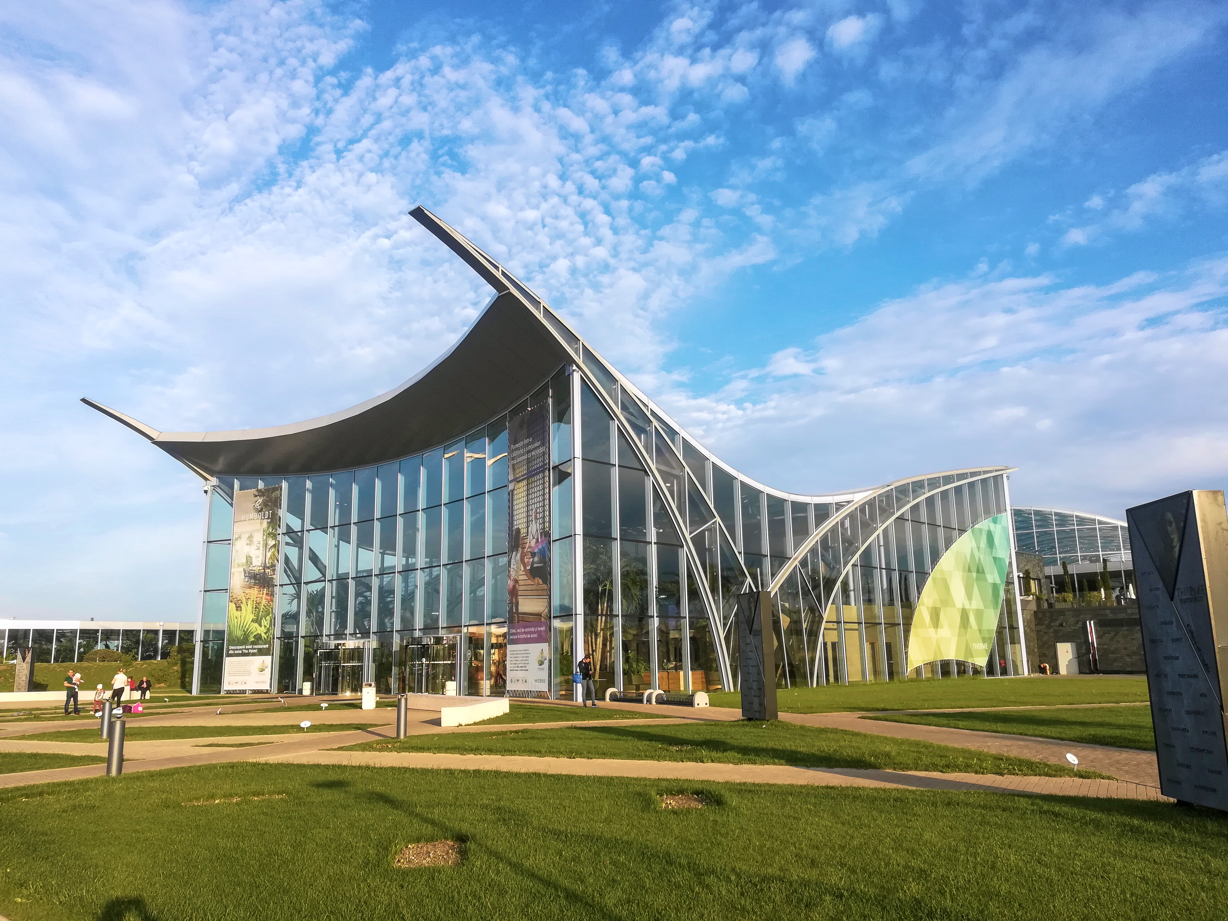 Therme București